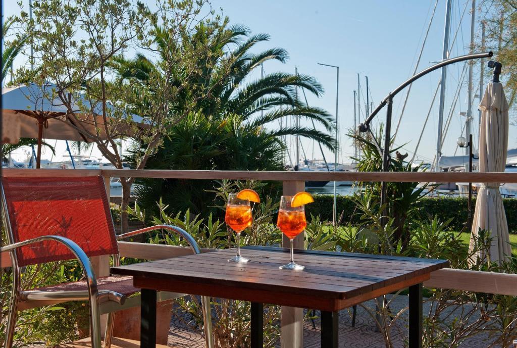Hotel Parco Delle Cale Puntone di Scarlino Exteriör bild