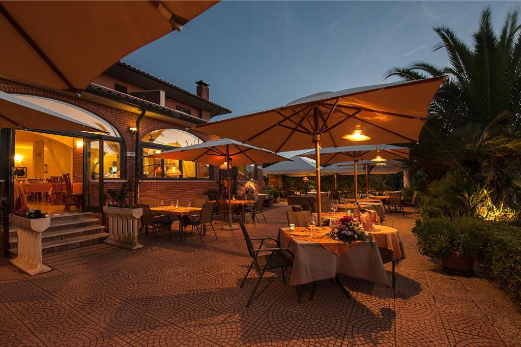 Hotel Parco Delle Cale Puntone di Scarlino Exteriör bild